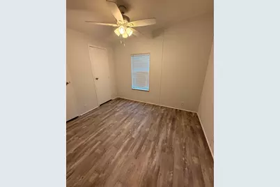 300 Ridgewood Avenue, Mary Esther, FL 32569 - Photo 9