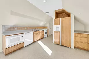 419 Pelican Cir, Seacrest, FL 32461 - Photo 5