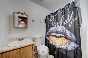 2717 E 6th Ct, Panama City, FL 32401 - Photo 11