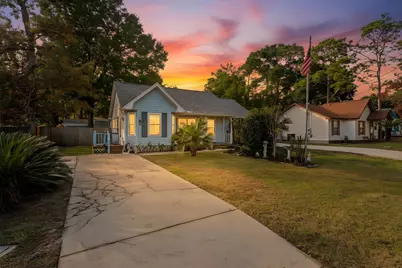 144 Oak Terrace Drive, Crestview, FL 32539 - Photo 1