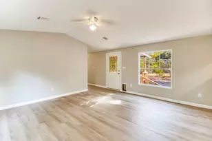 169 White Rd, Defuniak Springs, FL 32433 - Photo 5