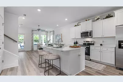 8130 Fox Hunt Drive, Milton, FL 32583 - Photo 9