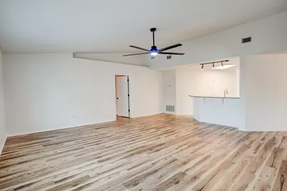 2989 Via Conquistadores, Navarre, FL 32566 - Photo 19