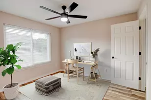 2989 Via Conquistadores, Navarre, FL 32566 - Photo 19