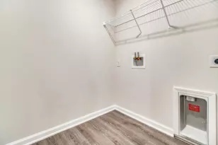 8123 Fox Hunt Dr, Milton, FL 32583 - Photo 29