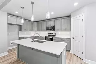 4279 Elvis Presley Dr, Milton, FL 32583 - Photo 13