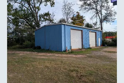 835 N Ferdon Boulevard N, Crestview, FL 32536 - Photo 1