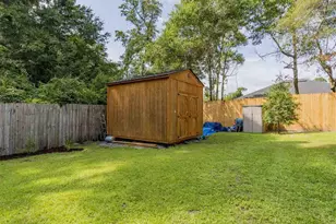 7111 Nelson St, Navarre, FL 32566 - Photo 5