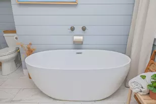 903 E Lido Circle E, Niceville, FL 32578 - Photo 25