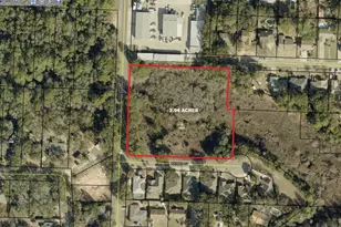 940 S Cedar Ave S, Niceville, FL 32578 - Photo 1