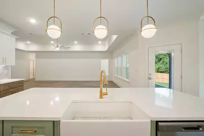 917 Pocahontas Drive, Fort Walton Beach, FL 32547 - Photo 11