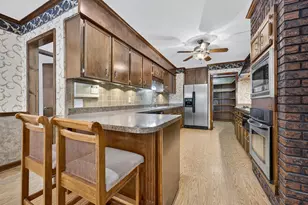 1553 Pine St, Niceville, FL 32578 - Photo 15