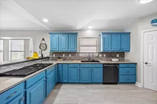 156 Shoreline Dr, Mary Esther, FL 32569 - Photo 27