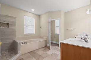 4243 Lost Horse Cir, Niceville, FL 32578 - Photo 23