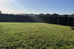 671 Teal St, Crestview, FL 32539 - Photo 19