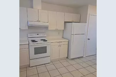 90 6th Avenue #4, Shalimar, FL 32579 - Photo 3