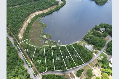 40 Lake Holley Circle, Defuniak Springs, FL 32433 - Photo 1