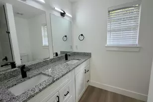 639 Jerrells Ave, Fort Walton Beach, FL 32547 - Photo 17