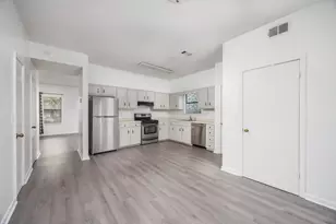 205 Marquette St, Niceville, FL 32578 - Photo 9