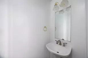 205 Marquette St, Niceville, FL 32578 - Photo 15