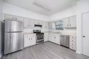 205 Marquette St, Niceville, FL 32578 - Photo 11