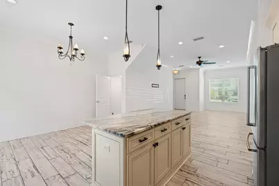 995 Airport Road #UNIT 25, Destin, FL 32541 - Photo 15