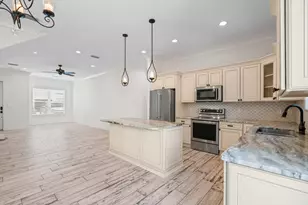 995 Airport Rd, Destin, FL 32541 - Photo 13