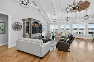 901 Peacock's Point Dr, Destin, FL 32541 - Photo 9