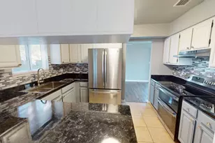 911 Rue De La Savoie, Mary Esther, FL 32569 - Photo 7