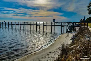 1810 Sea Pines Ln, Navarre, FL 32566 - Photo 67