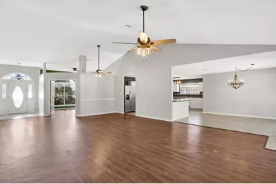 7604 Brewster Street, Navarre, FL 32566 - Photo 9