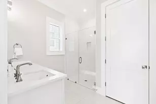 221 E Lakeshore Dr E, Panama City Beach, FL 32413 - Photo 23