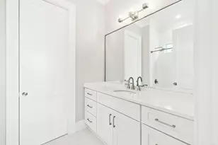 221 E Lakeshore Dr E, Panama City Beach, FL 32413 - Photo 35