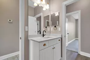 145 Alicia Dr, Crestview, FL 32536 - Photo 17