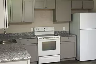 122 Hampton Dr, Crestview, FL 32539 - Photo 11