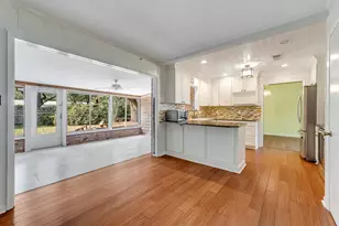 655 NE Merioneth Dr NE, Fort Walton Beach, FL 32547 - Photo 23