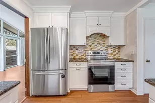 655 NE Merioneth Dr NE, Fort Walton Beach, FL 32547 - Photo 17