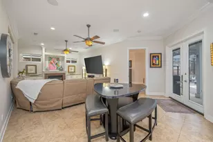 16 Plantation Oaks Dr, Mary Esther, FL 32569 - Photo 17