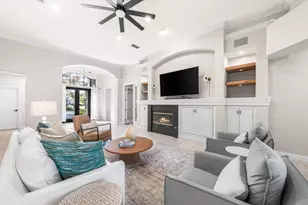 4345 Carriage Ln, Destin, FL 32541 - Photo 9