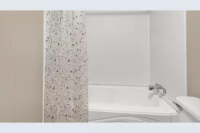 320 W Fernwood Court W, Defuniak Springs, FL 32433 - Photo 31