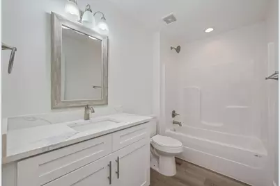 68 E Iris Lane E, Defuniak Springs, FL 32433 - Photo 17