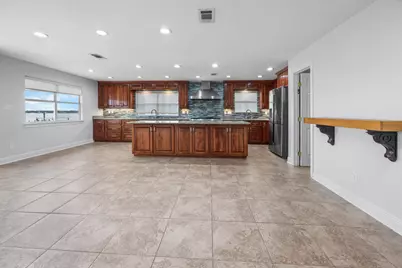 101 Starboard Lane, Shalimar, FL 32579 - Photo 13