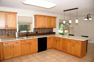 218 Howard St, Niceville, FL 32578 - Photo 7