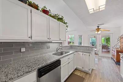 8875 Cagle Drive, Navarre, FL 32566 - Photo 19