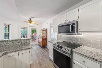 8875 Cagle Drive, Navarre, FL 32566 - Photo 23