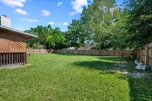 403 Juniper Dr, Crestview, FL 32536 - Photo 25