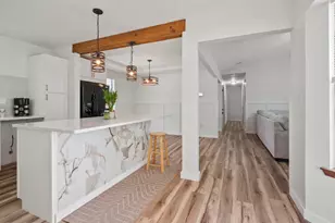 403 Juniper Dr, Crestview, FL 32536 - Photo 5