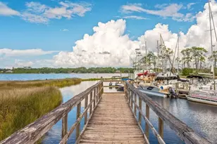 1940 Bluewater Bay Blvd, Niceville, FL 32578 - Photo 27