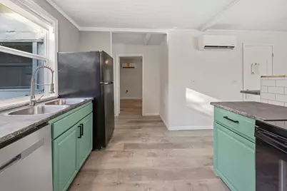 198 E 1st Avenue E, Crestview, FL 32536 - Photo 9