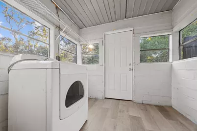 198 E 1st Avenue E, Crestview, FL 32536 - Photo 19